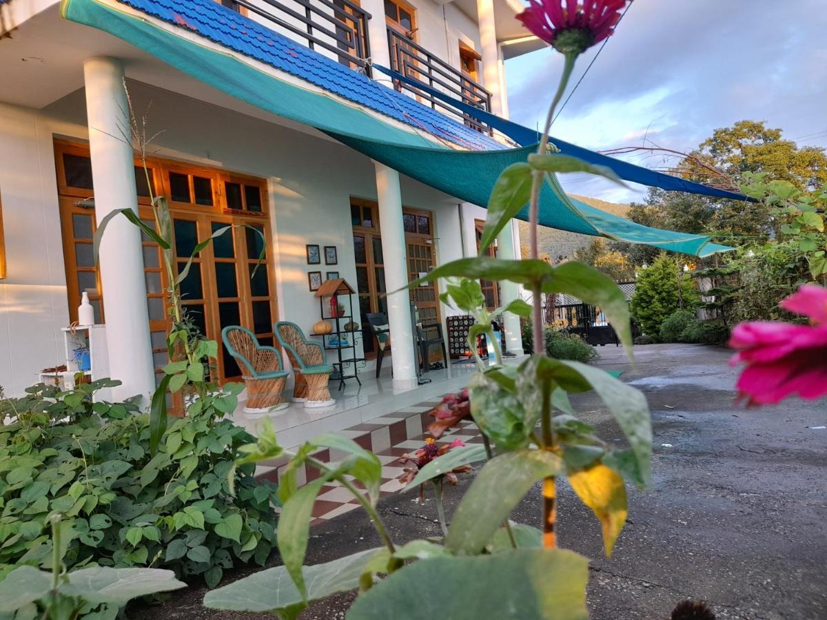 La Maison - A Boutique Bed And Breakfast Bīr エクステリア 写真