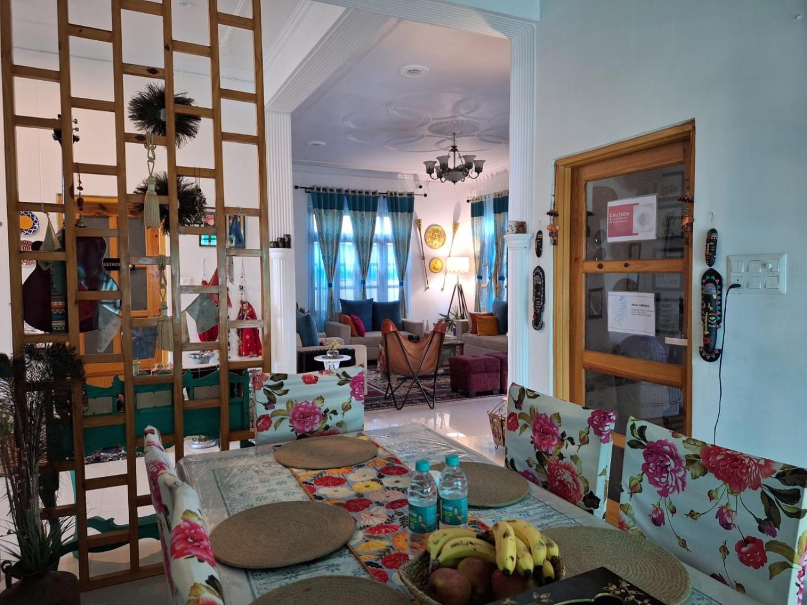 La Maison - A Boutique Bed And Breakfast Bīr エクステリア 写真