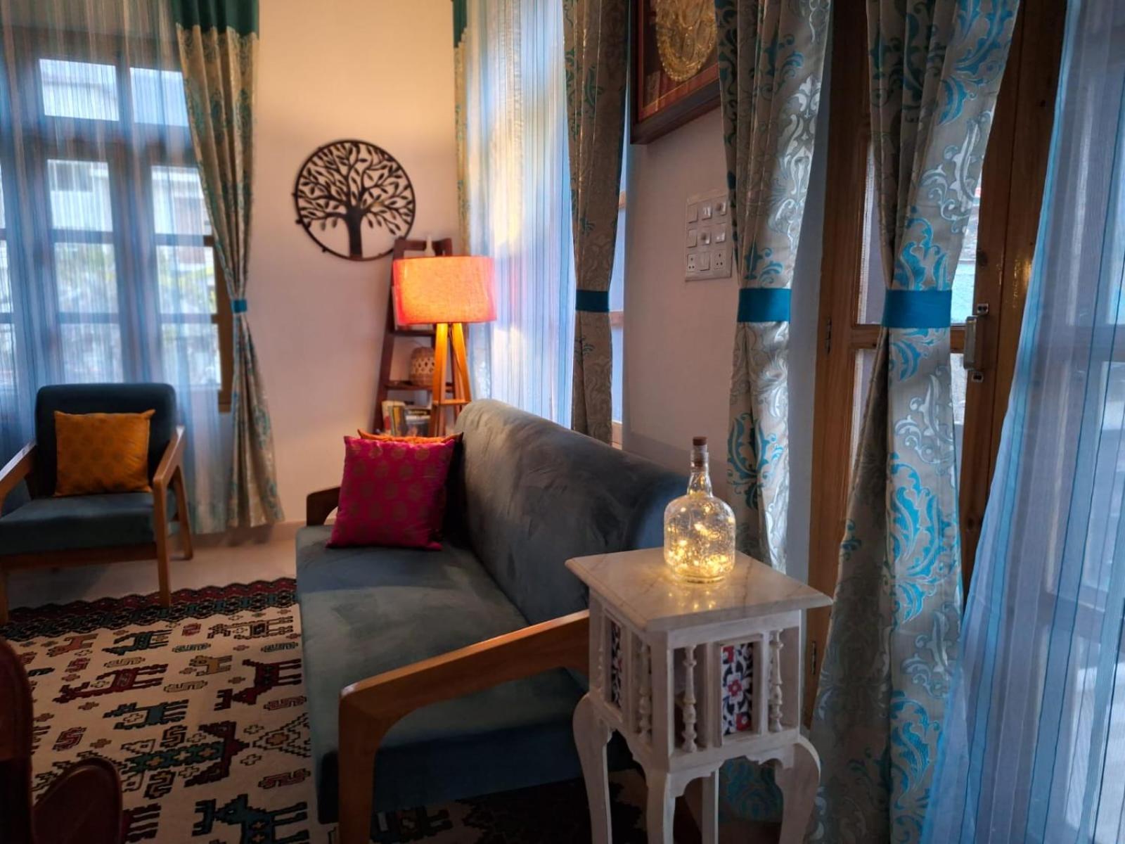 La Maison - A Boutique Bed And Breakfast Bīr エクステリア 写真
